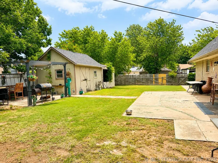 1813 Bellaire Circle, Moore, OK 73160 - #3