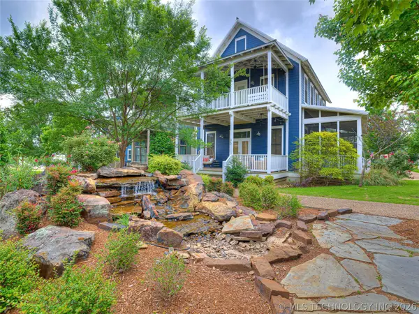 35 Center Lane, Carlton Landing, OK 74432