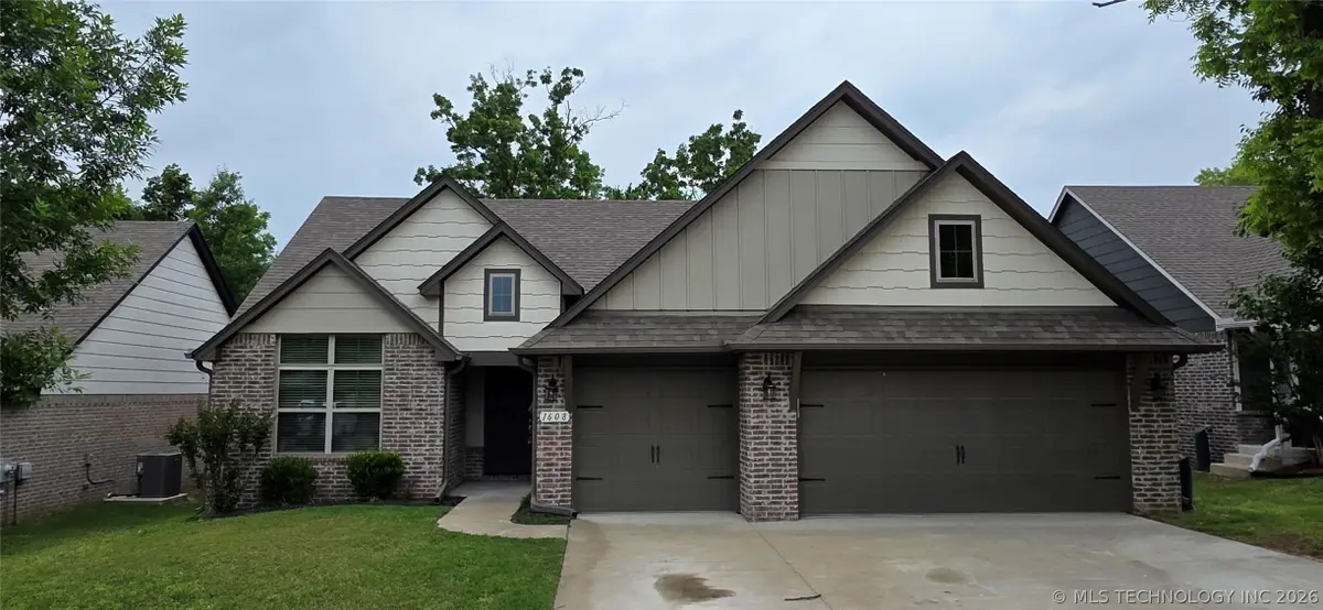 1608 E Pasadena Street, Broken Arrow, OK 74011 - #1
