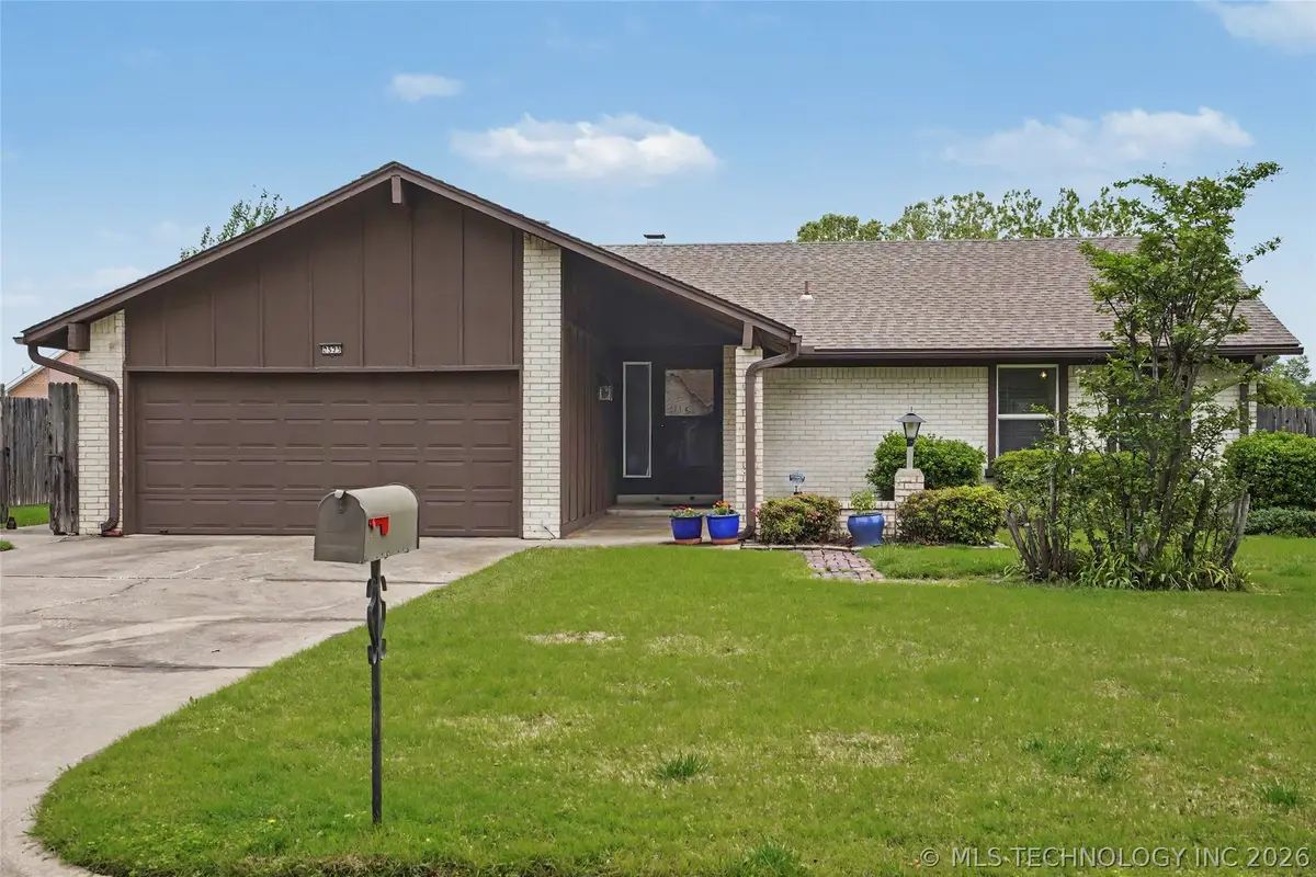2525 S Hickory Avenue, Broken Arrow, OK 74012 - #1