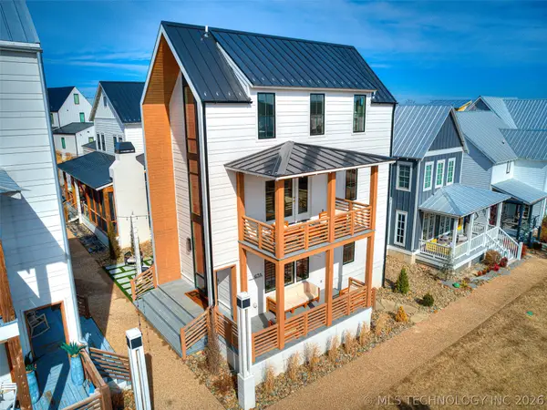 67 Lower Greenway #A, Carlton Landing, OK 74432