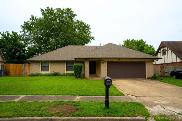 12122 E 37th Place, Tulsa, OK 74146