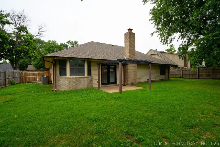 12122 E 37th Place, Tulsa, OK 74146 - #2
