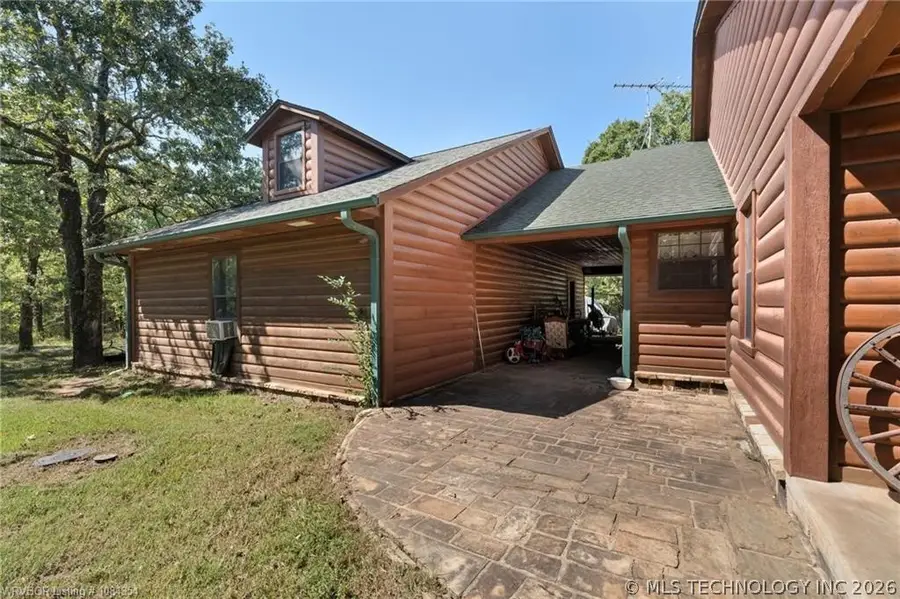 34509 Ridge Road, Poteau, OK 74953 - #3
