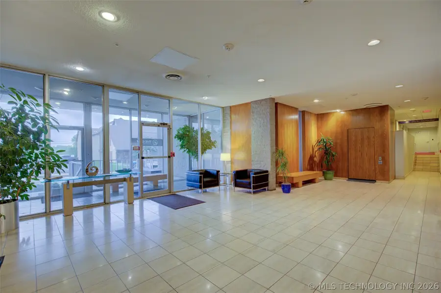 1502 S Boulder Avenue #20B, Tulsa, OK 74119 - #3