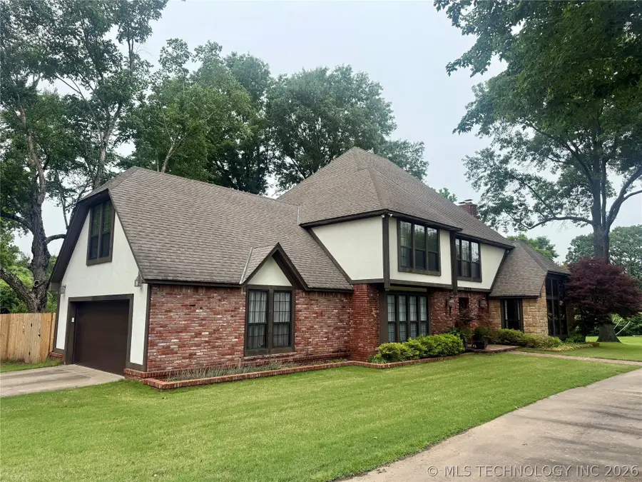 5909 Rolling Oaks Drive, Muskogee, OK 74401 - #2