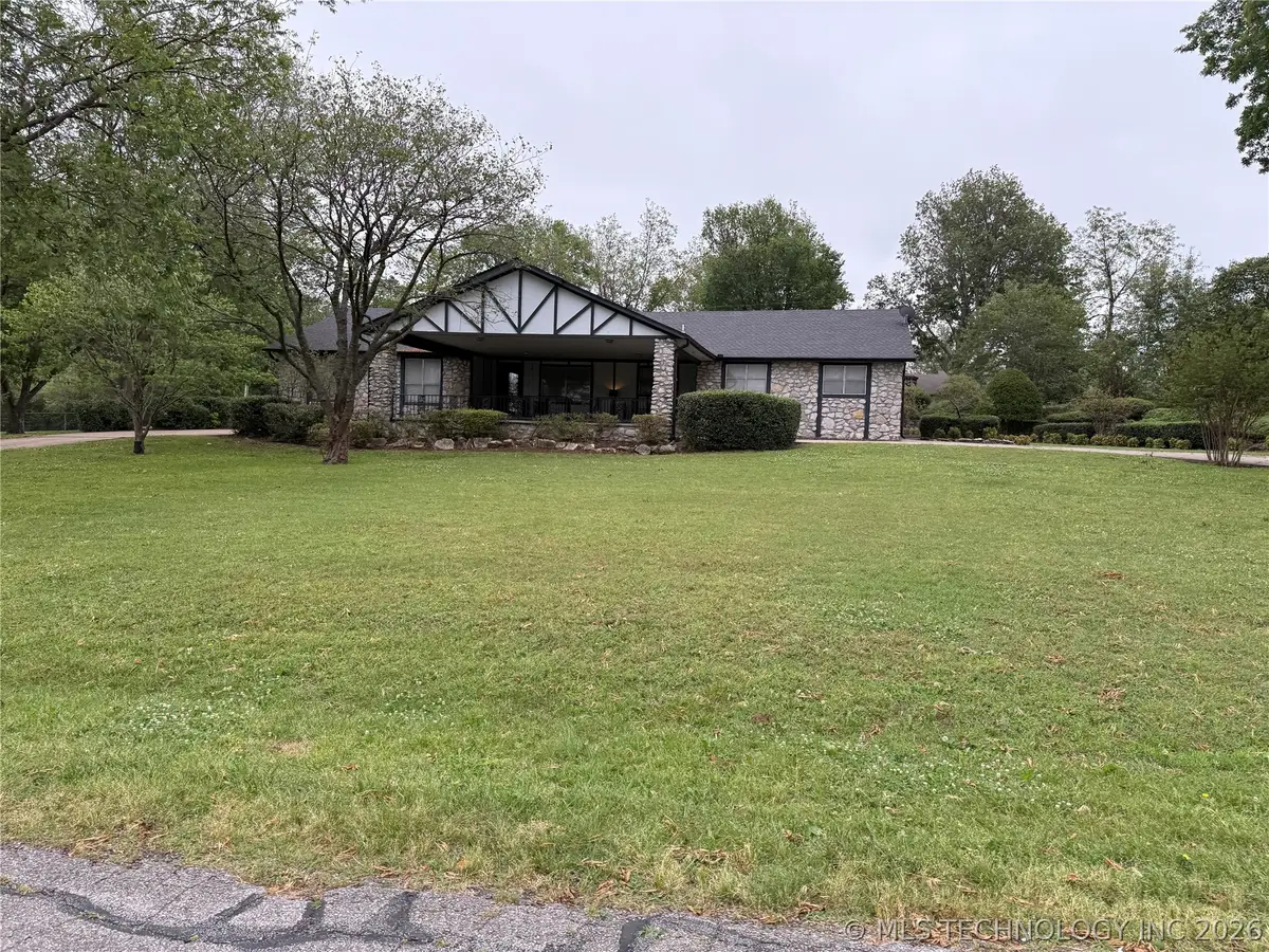 24371 S Lindley Drive, Claremore, OK 74019 - #1
