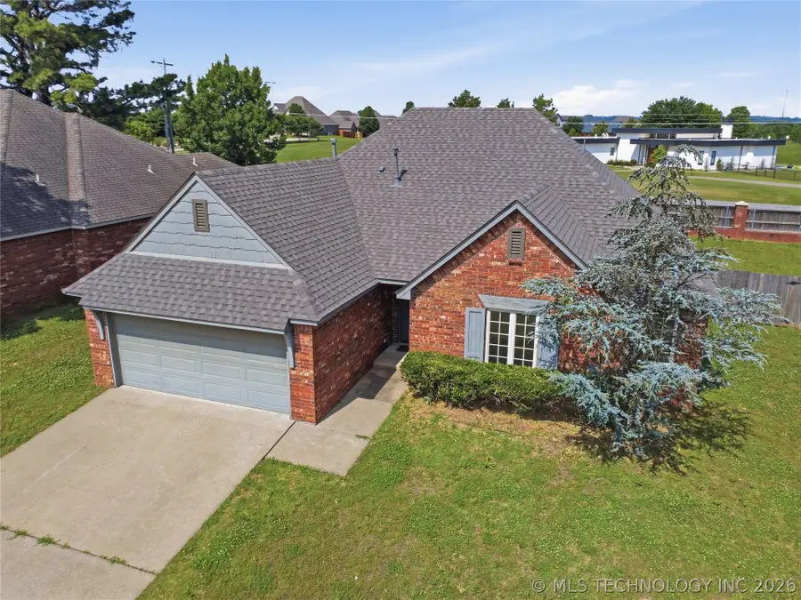 11618 S Primrose Court, Jenks, OK 74037 - #3