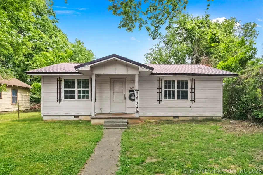 317 W Cedar, Stilwell, OK 74960 - #2