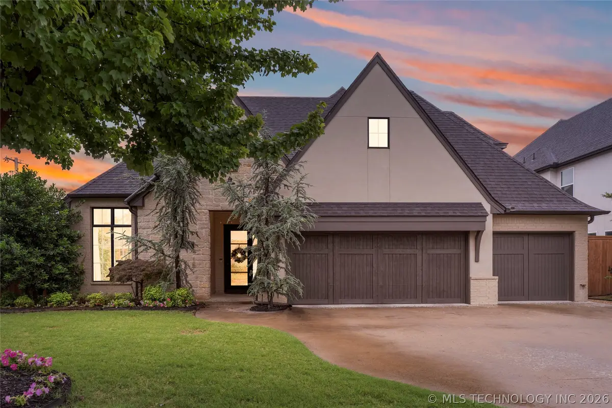 1120 E 37th Place, Tulsa, OK 74105 - #1