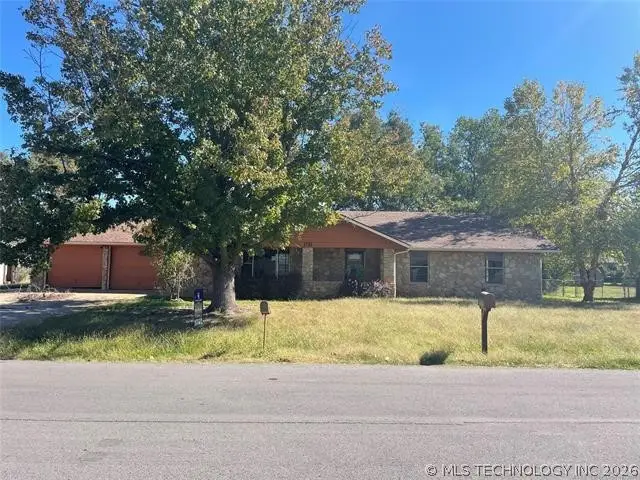 1701 Town And Country Drive, Sand Springs, OK 74063 - #1