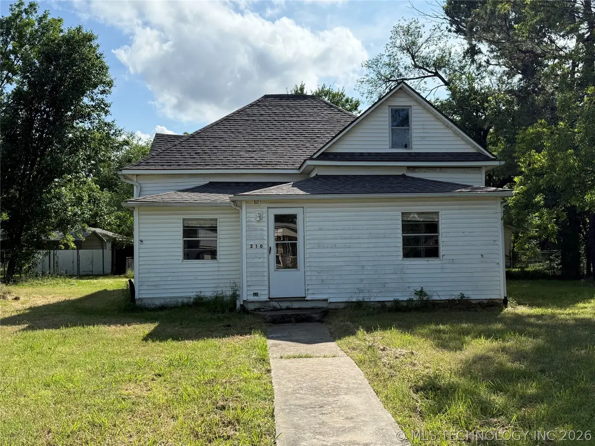 210 B Street Nw, Inola, OK 74036 - #1