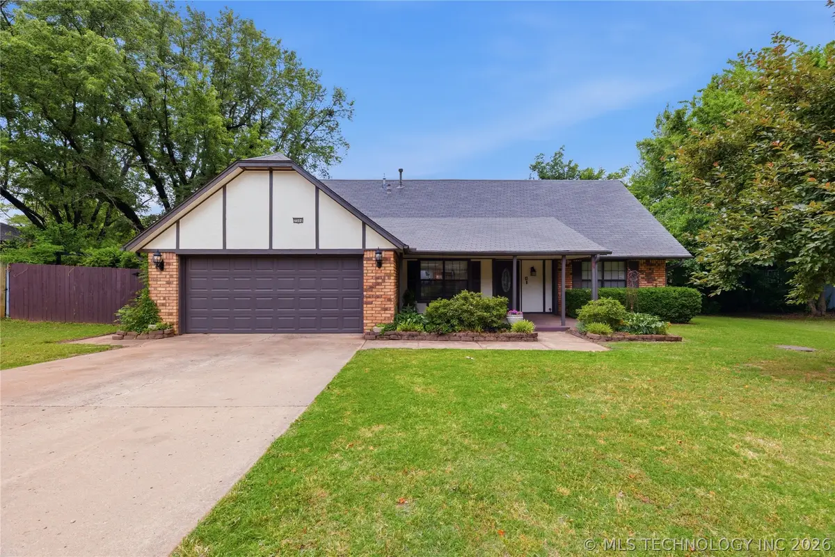 7504 S Juniper Avenue, Broken Arrow, OK 74011 - #1