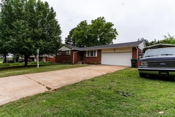 18 S Meadowhill Drive, Bristow, OK 74010