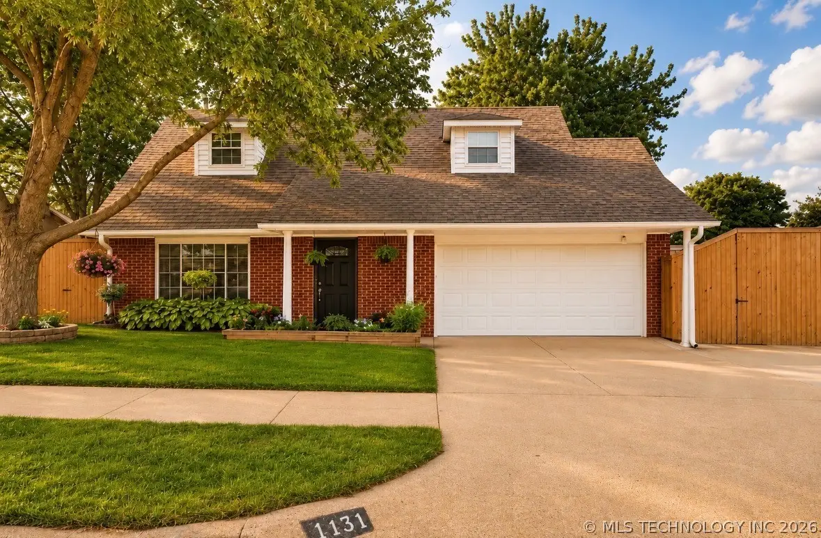 1131 Macklyn Lane, Bartlesville, OK 74006 - #1