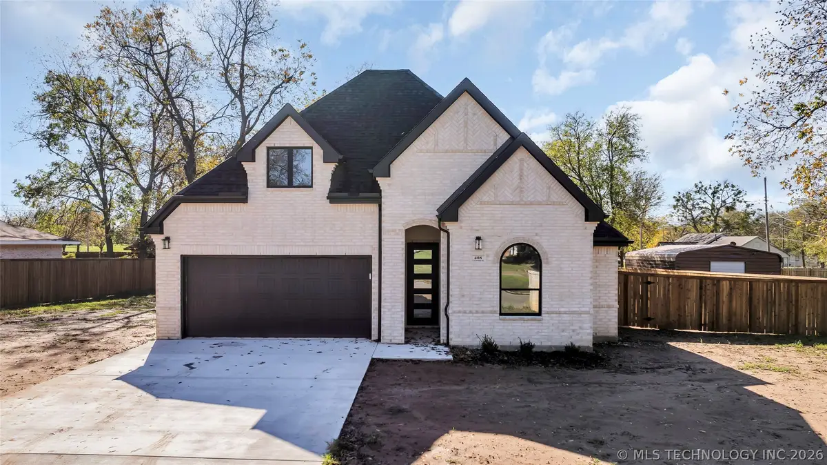 408 E Cherokee Street, Marietta, OK 73448 - #1