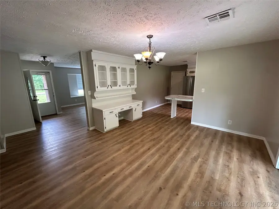 8115 E 117th Street, Bixby, OK 74008 - #3