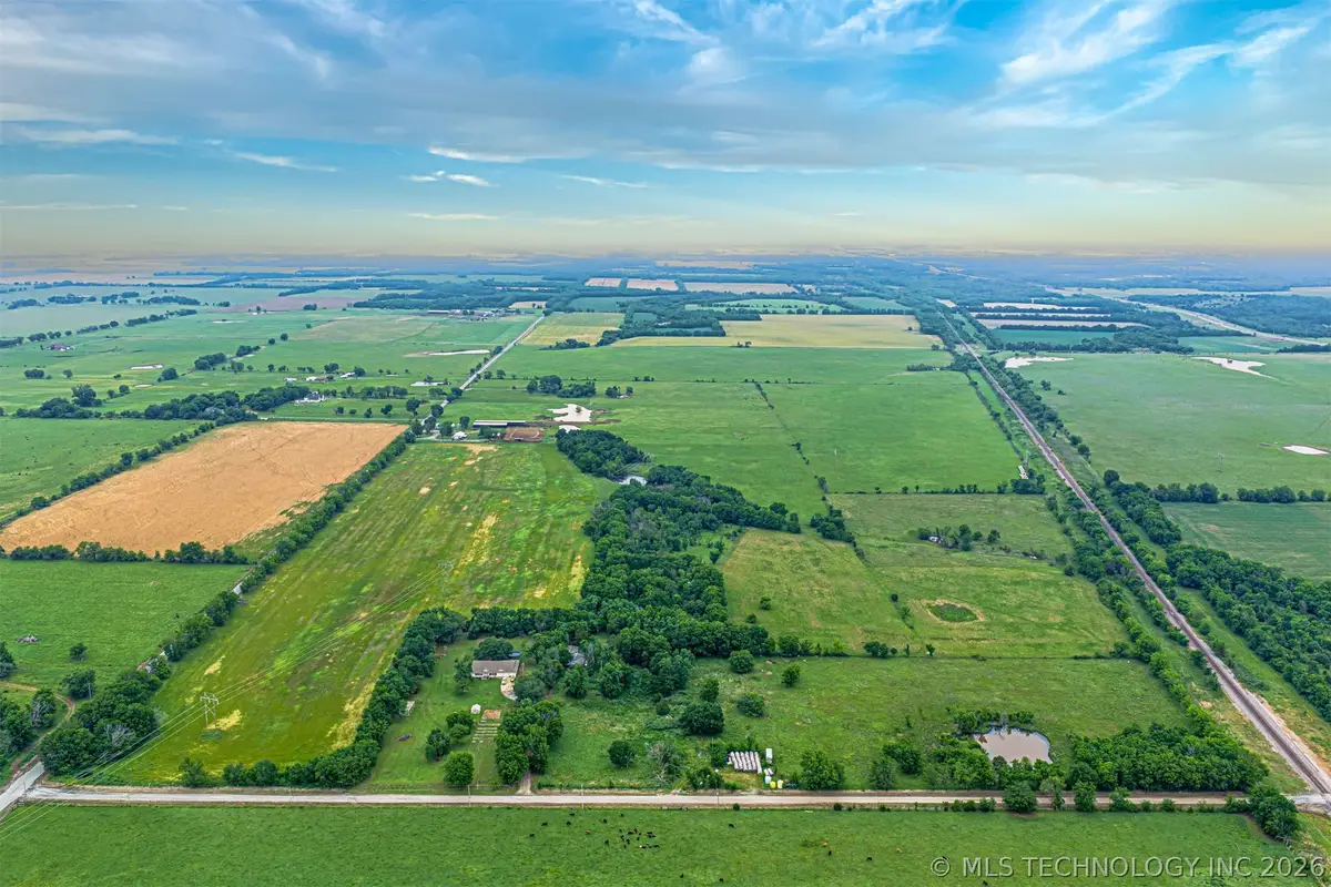 100 E 700 Road, Wagoner, OK 74467 - #1