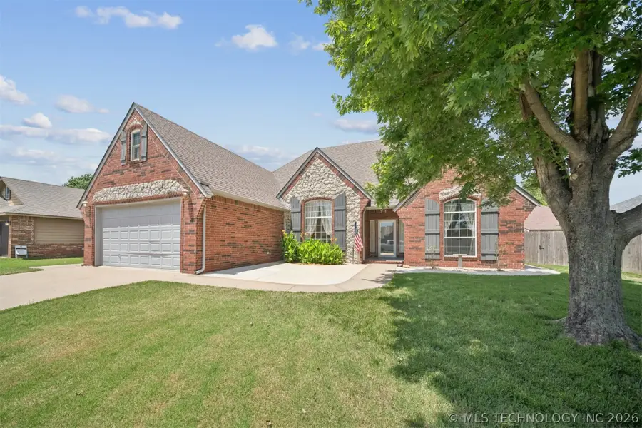 8037 Vintage Trace Drive, Claremore, OK 74019 - #3