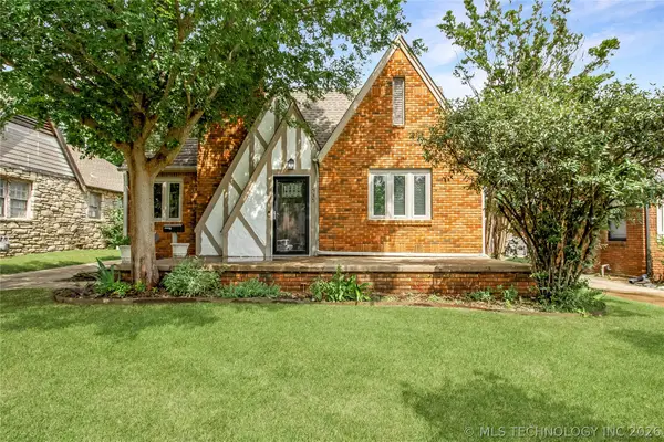 1535 S Delaware Place, Tulsa, OK 74104