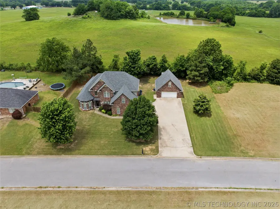 1308 Carter Avenue, Wagoner, OK 74467 - #3
