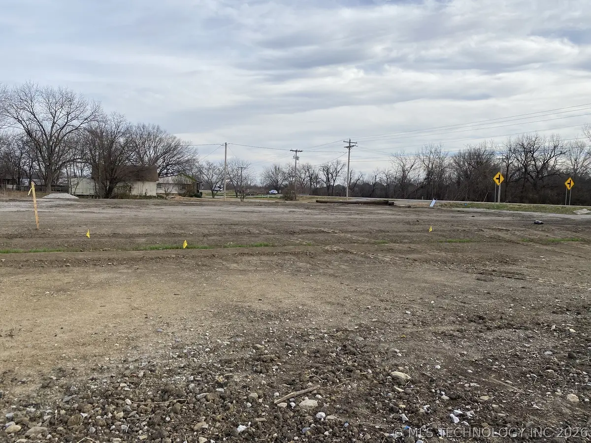 1 Phillips Street, Skiatook, OK 74070 - #1