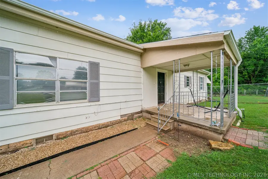 404 E Maple Street, Drumright, OK 74030 - #2