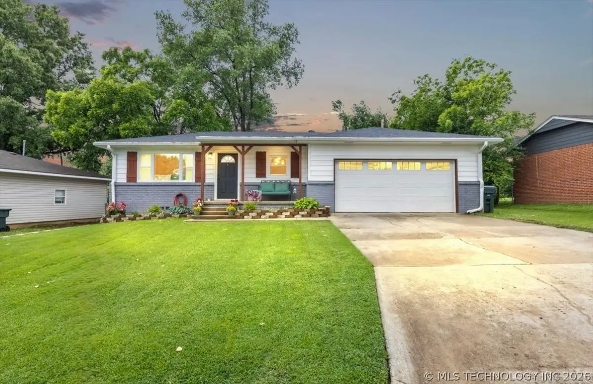 1817 W Birch Street, Claremore, OK 74017 - #1