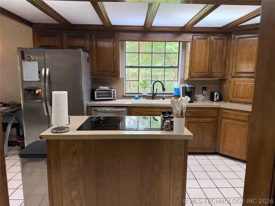 3300 E Harris Road, Muskogee, OK 74403 - #3