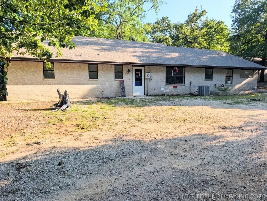 2702 Redbud Lane, Kingston, OK 73439 - #2