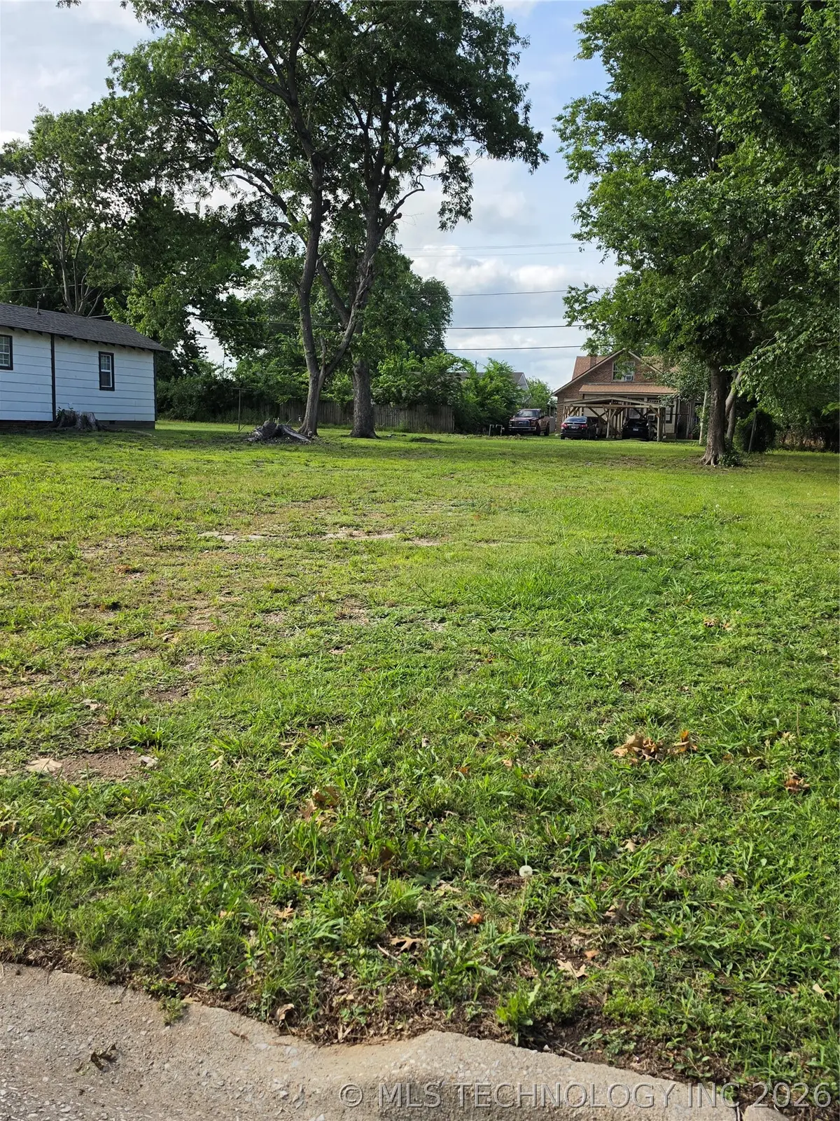 418 W 15th Street, Ada, OK 74820 - #1