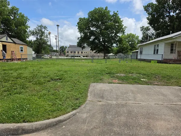 607 W 5th Street, Ada, OK 74820