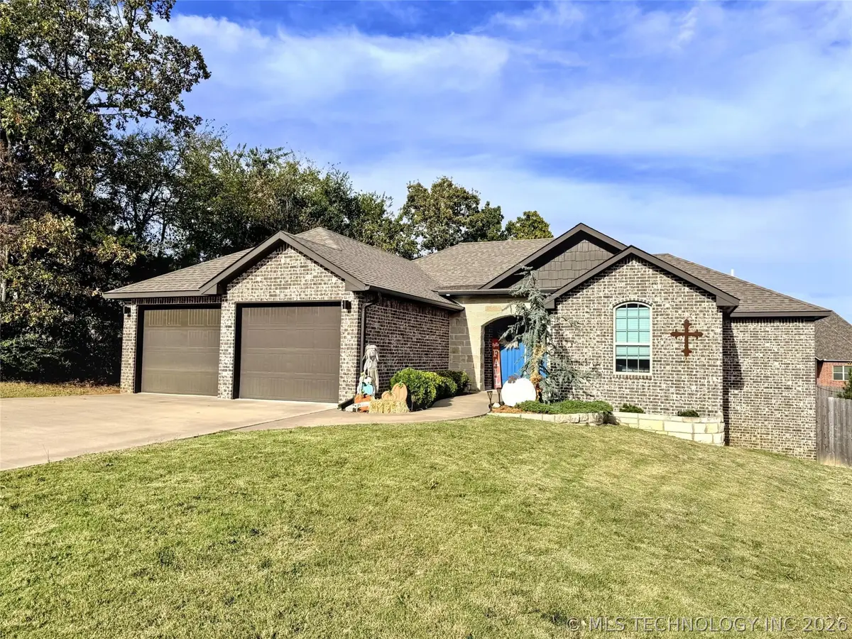 4236 Highland Drive, Tahlequah, OK 74464 - #1