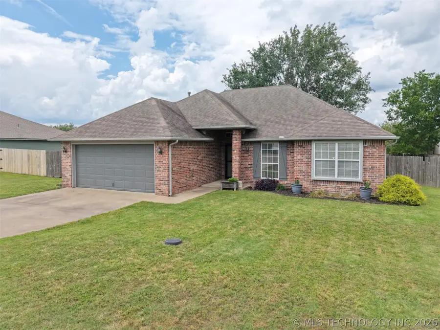 1108 S Mockingbird Lane, Skiatook, OK 74070 - #3
