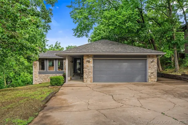 1329 Oakdale Drive, Bartlesville, OK 74006