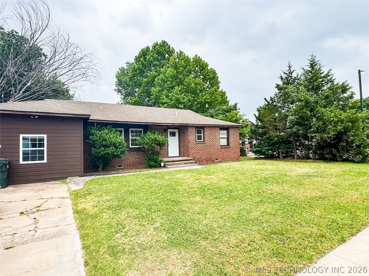 817 S Hickory Street, Sapulpa, OK 74066 - #1