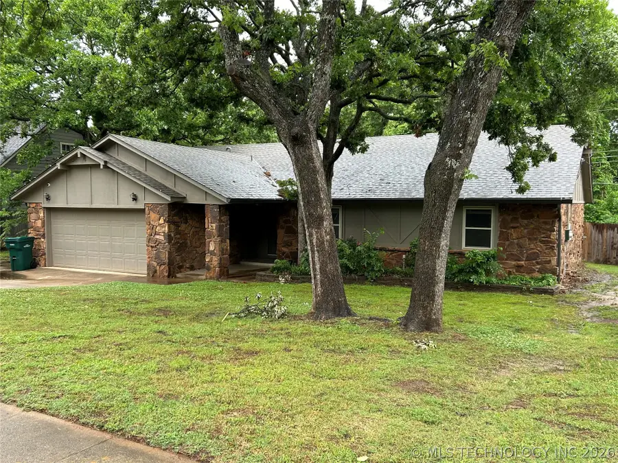 3205 S Bermuda Avenue, Sand Springs, OK 74063 - #2
