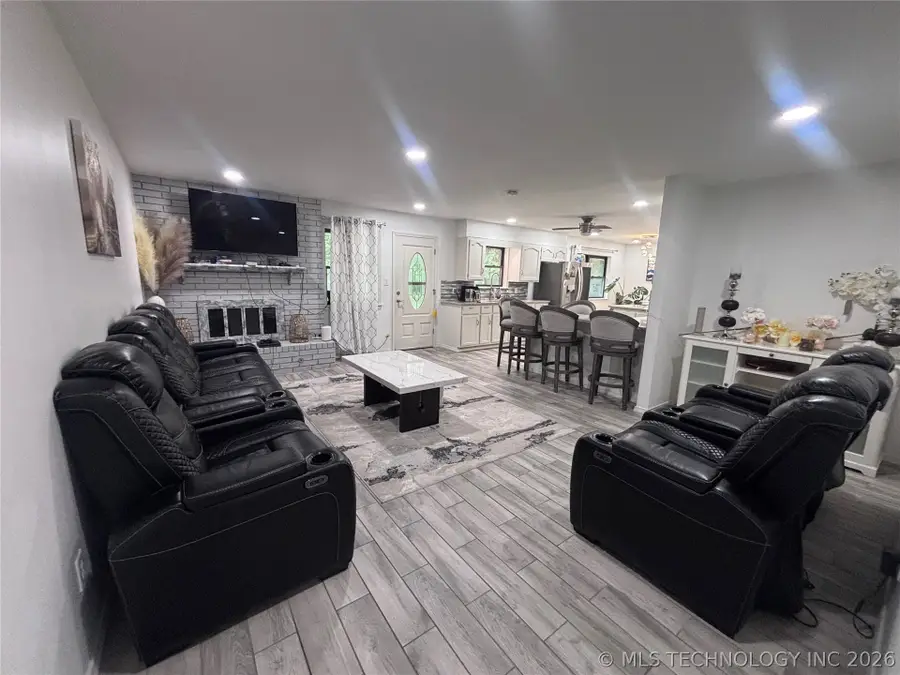 10826 E 26th Place, Tulsa, OK 74129 - #2