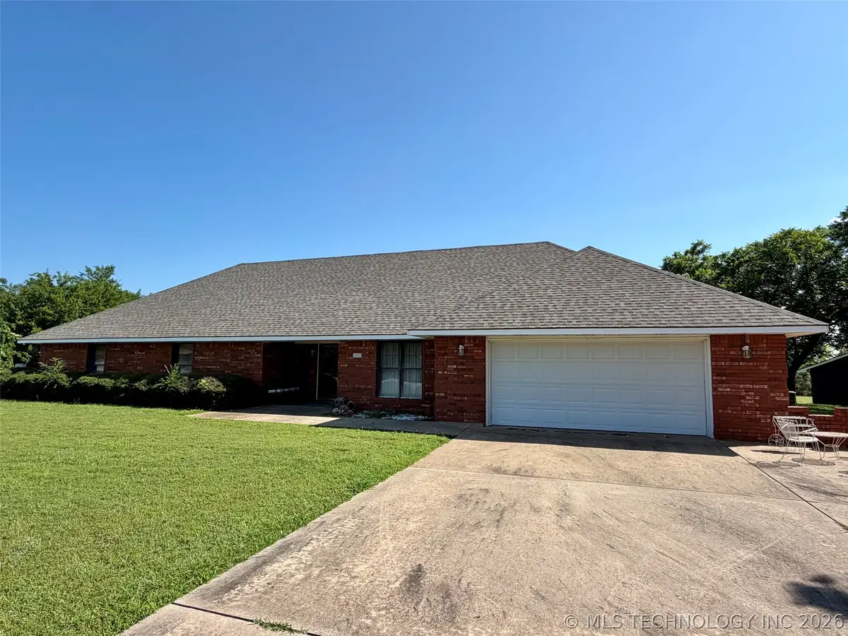 6988 Lakeside Circle, Kingston, OK 73439 - #1