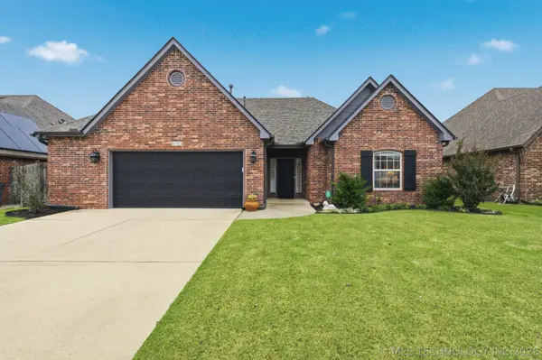 4723 S 177th East Place, Tulsa, OK 74134