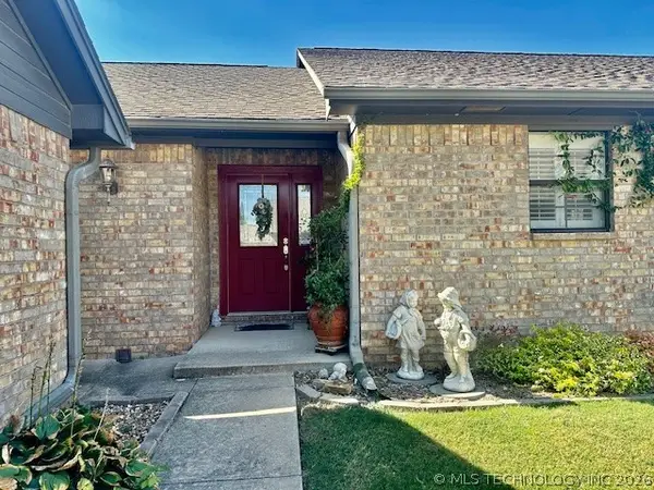 65 Overland Route Street, Ardmore, OK 73401