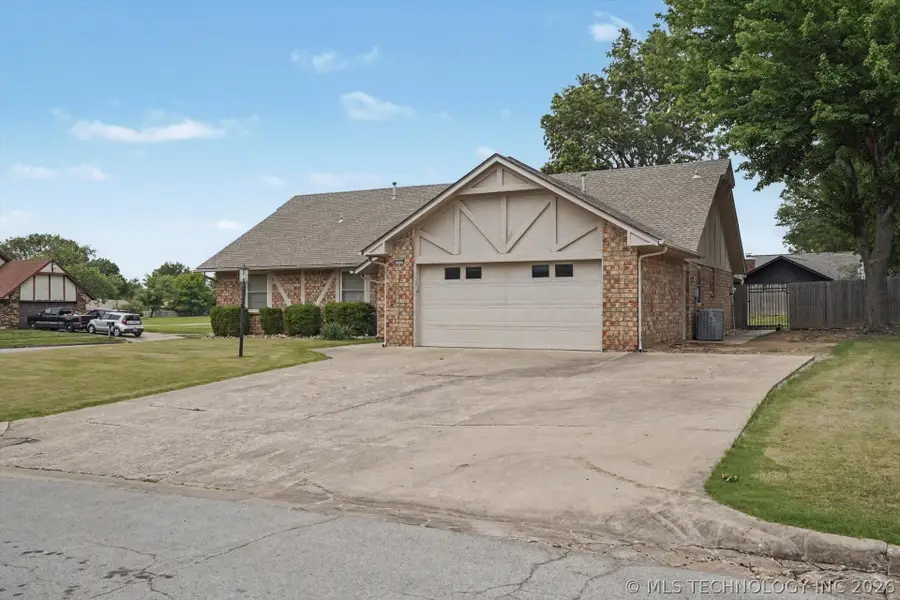 2648 W Dallas Street, Broken Arrow, OK 74012 - #3