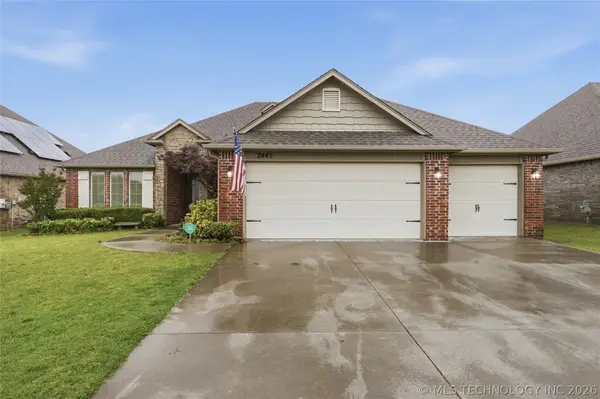 2445 S Oak Avenue, Broken Arrow, OK 74012