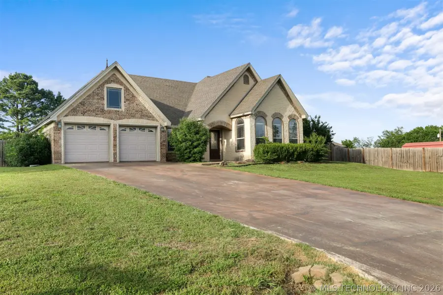 338 W 7th, Kiowa, OK 74553 - #2