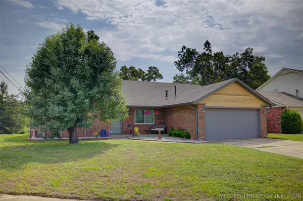 3105 Magnolia Court, Sand Springs, OK 74063