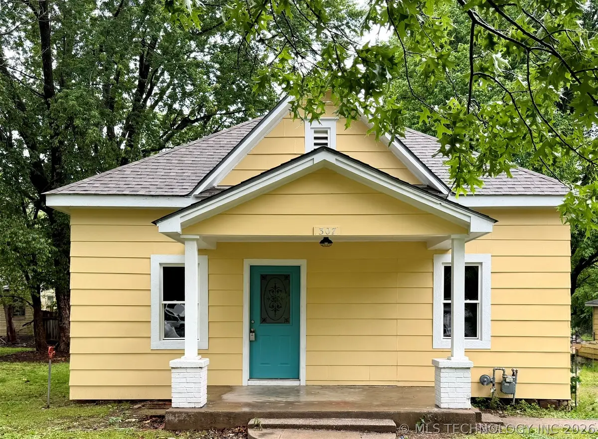 307 N Foreman Street, Vinita, OK 74301 - #1