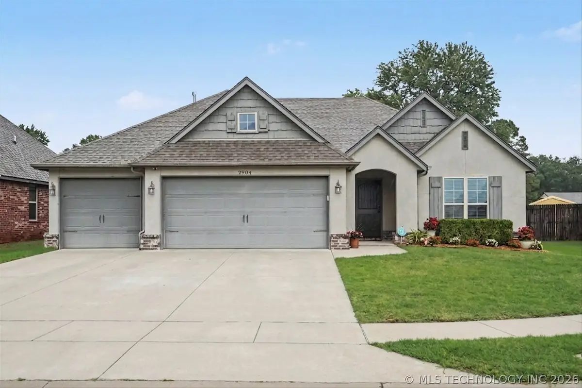 2904 W Mobile Street, Broken Arrow, OK 74011 - #1