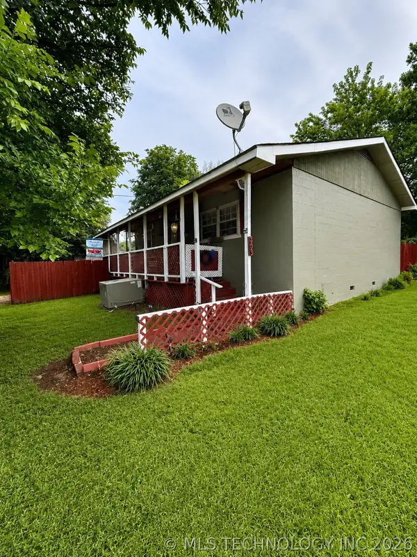 305 Highland, Wister, OK 74966