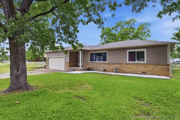 2030 E Angus Drive, Broken Arrow, OK 74014
