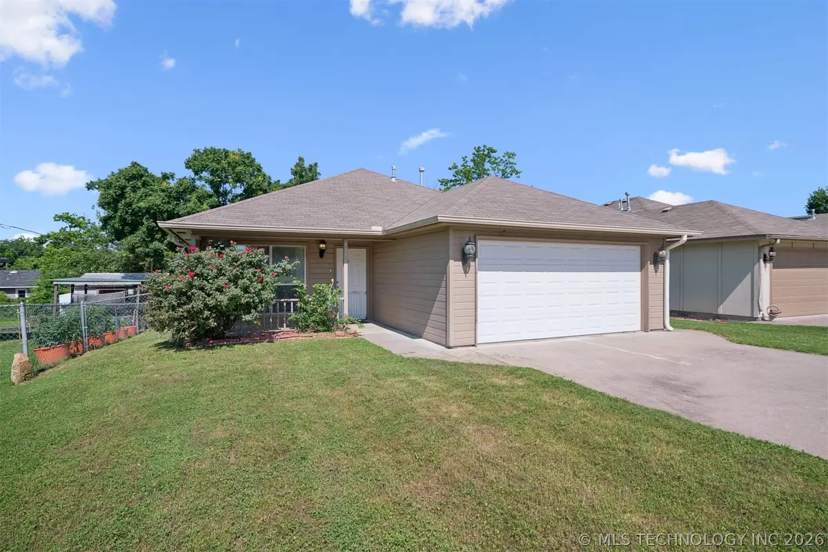 535 S Chickasaw Avenue, Claremore, OK 74017 - #1